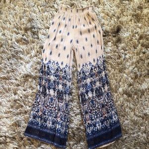 Wide leg flows floral pants